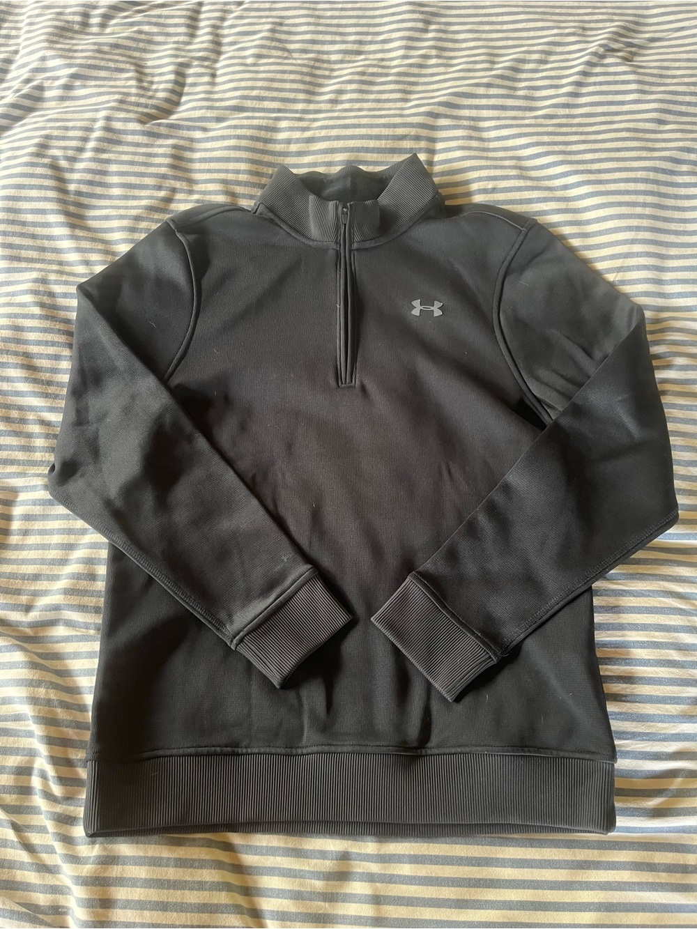 Under Armour Coldgear xtream long sleeve quarter zip pullover size S